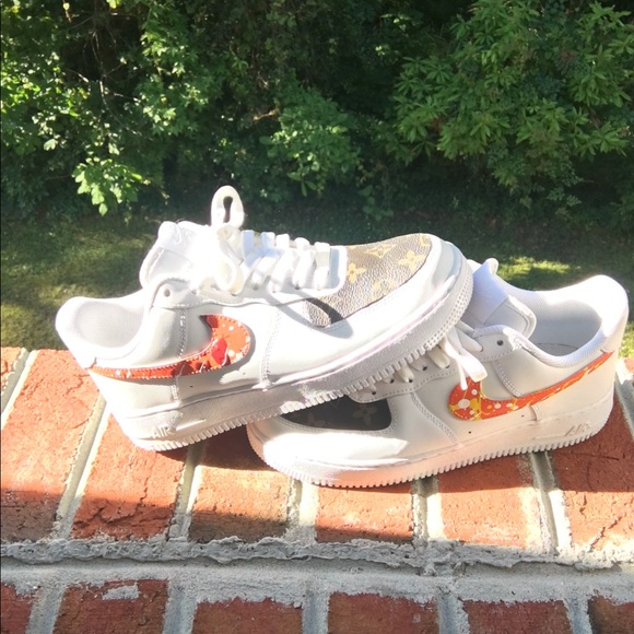 Hand painted custom Louis Vuitton Air Force 1